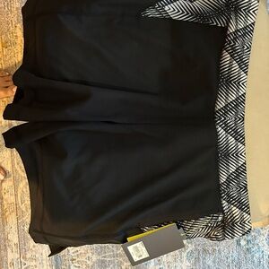 NWT! Kohl's Tek Gear Black and White Asymmetrical print shorts with pockets